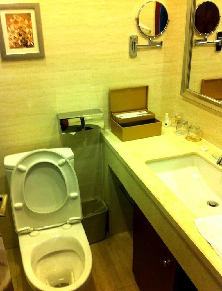Qianjin Hotel - Changchun Exteriör bild